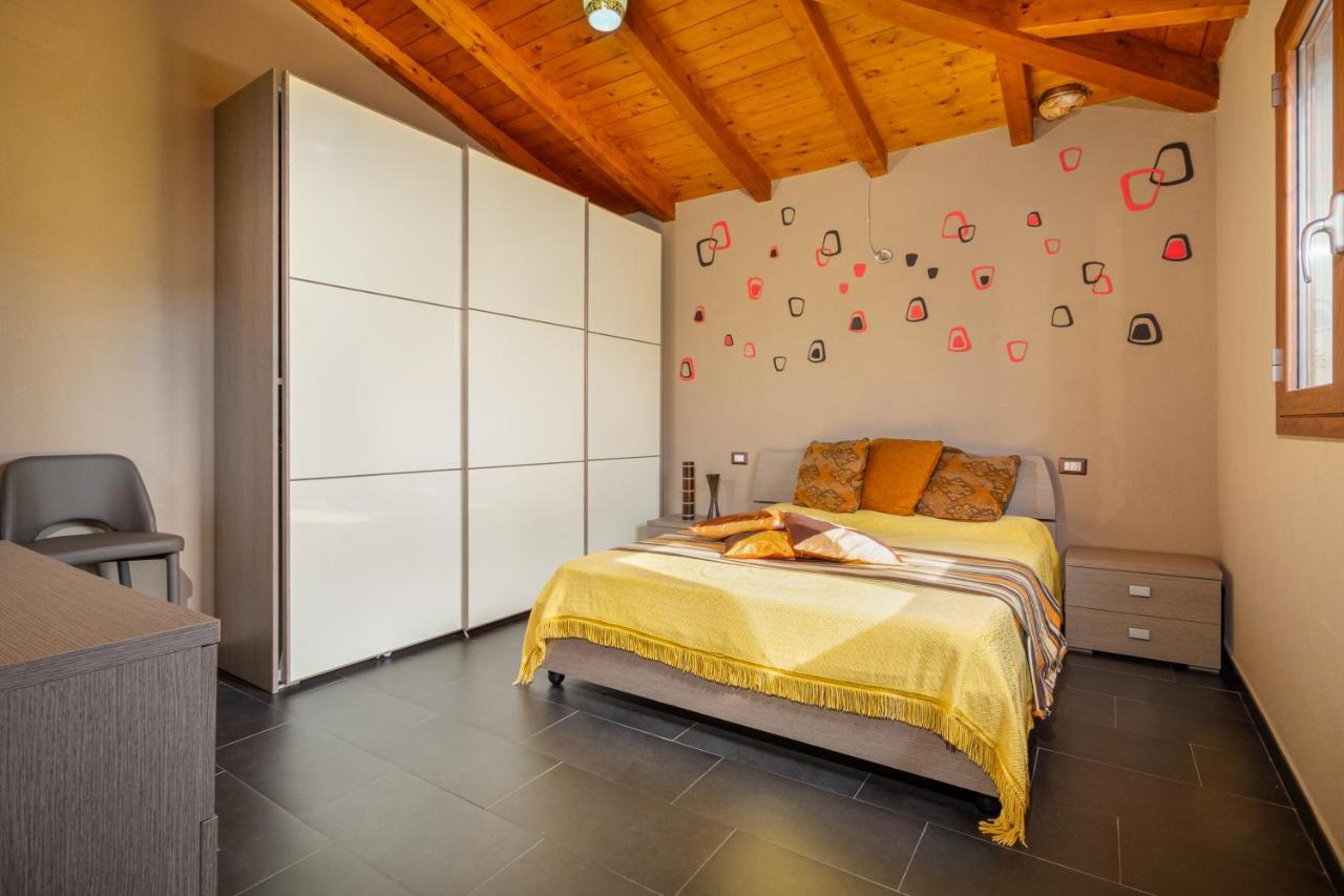 Casa A Schiera Budoni Buitenkant foto