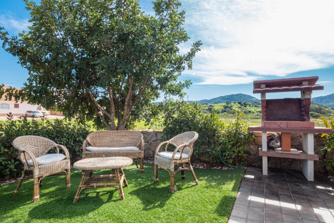 Casa A Schiera Budoni Buitenkant foto