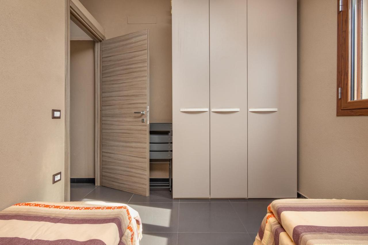Casa A Schiera Budoni Buitenkant foto
